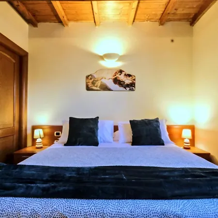 Wine Barbaresco Apartment Florence