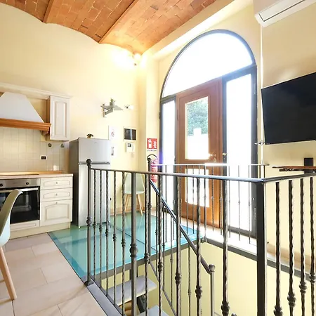 Apartment Wine Barbaresco Florence
